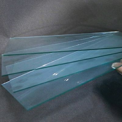 良い値段 携帯電話/iPhone/iPad/タブレット用 スクリーン保護用の中型アルミニウムシリケートガラス オンライン