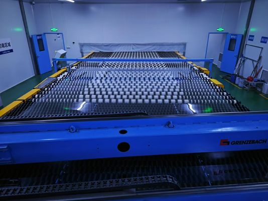 良い値段 ディスプレイカバーガラス用の超薄いエクストラクリア鉄ガラス オンライン